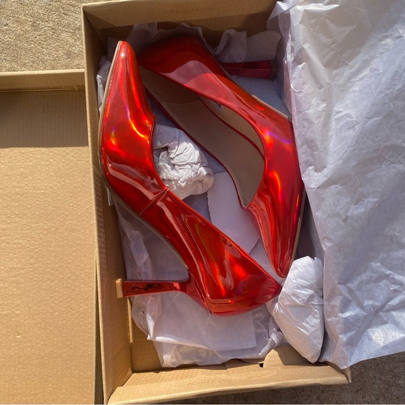 Steve Madden Salza Metallic Pump - Picture 4 of 12